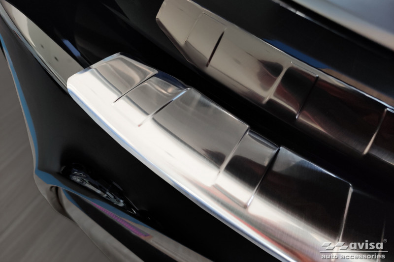 Ochranná lišta hrany kufru BMW i3 2017- (i01)