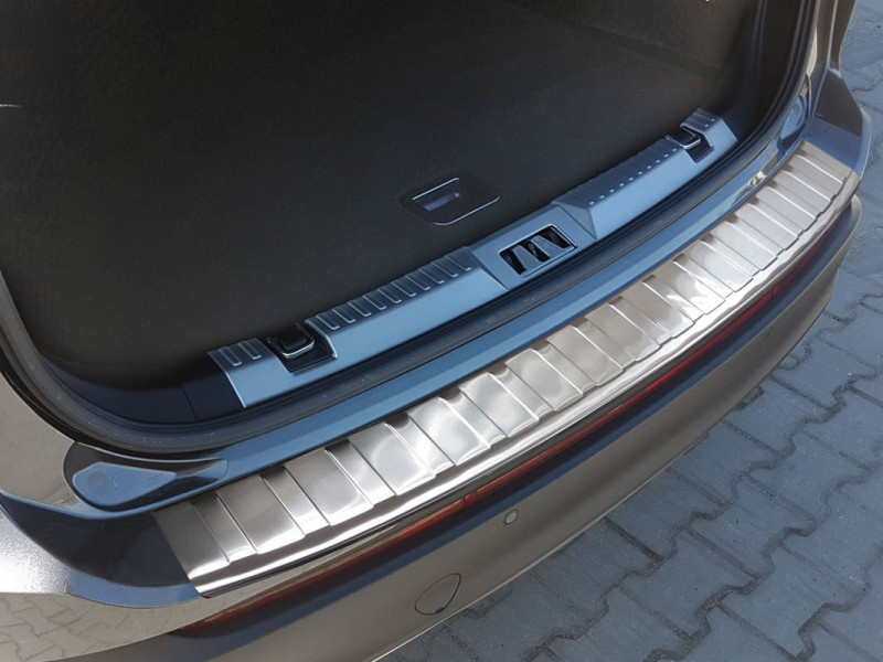 Ochranná lišta hrany kufru Ford Edge 2015-2018 (před faceliftem)