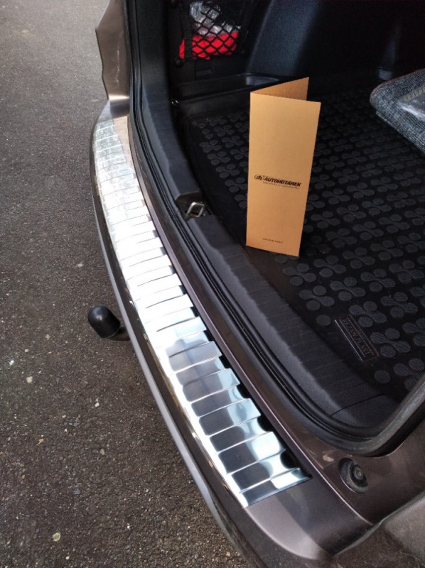 Ochranná lišta hrany kufru Honda CR-V 2015-2018