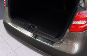 Ochranná lišta hrany kufru Mercedes B-Class 2011-2018 (W246
