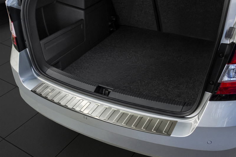 Ochranná lišta hrany kufru Škoda Fabia III. 2014-2018 (combi)