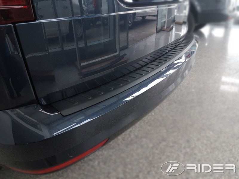 Ochranná lišta hrany kufru VW Caddy 2015-2020 (po faceliftu)